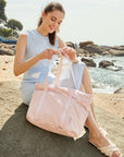 15.6" lightweight Women's travel totes for School & Seaside