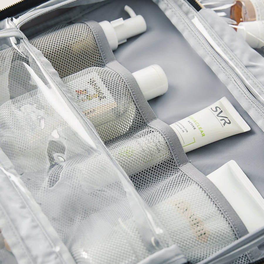 Paz Hanging Toiletry Bag