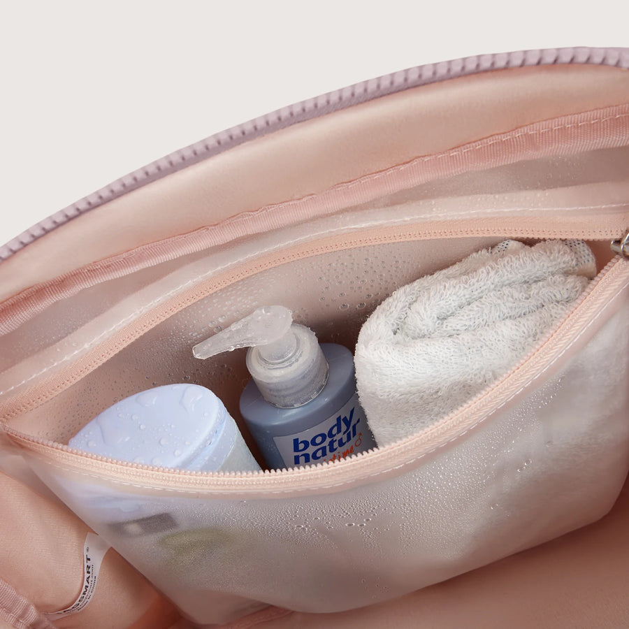 Puffy Water-Resistant Gym & Travel Duffle Bag
