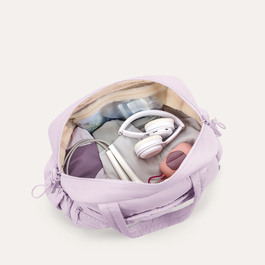 Puffy Water-Resistant Gym & Travel Duffle Bag