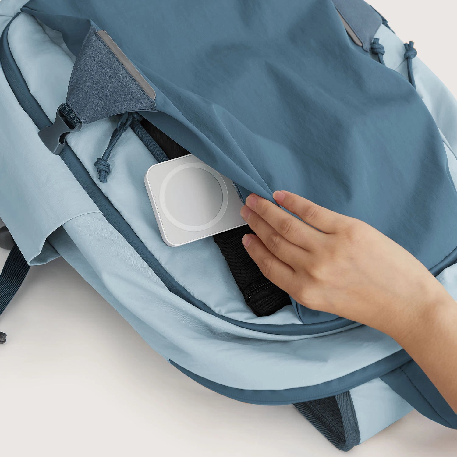 Soar 25L 180° Open Clamshell Travel Backpack Set