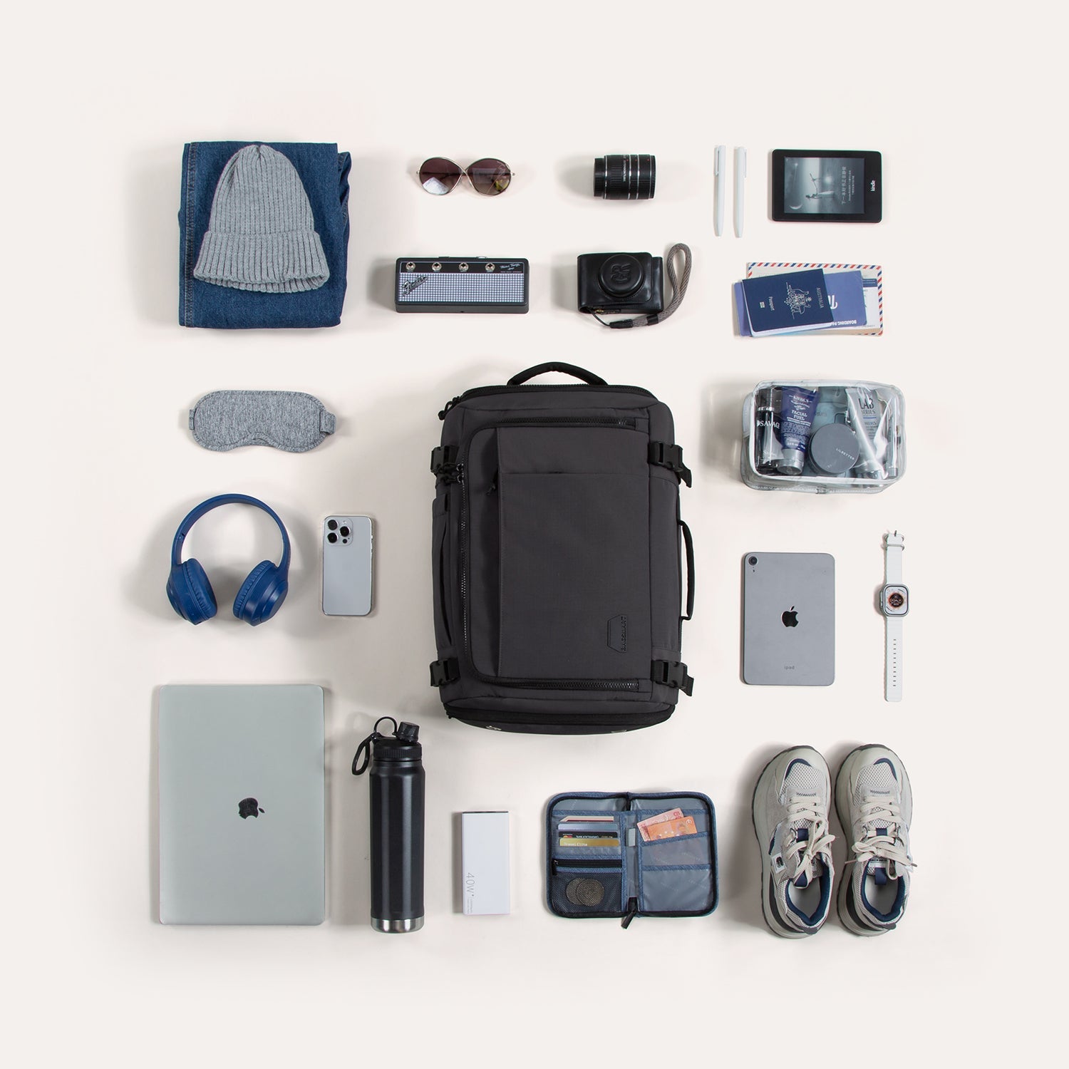 Bagsmart_Blast_Quick_Access_Carry_On_Travel_Backpack_Black_With_Large_Capacity_bag