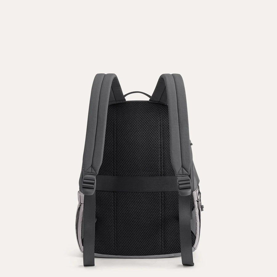 Crush 18L Backpack BAGSMART