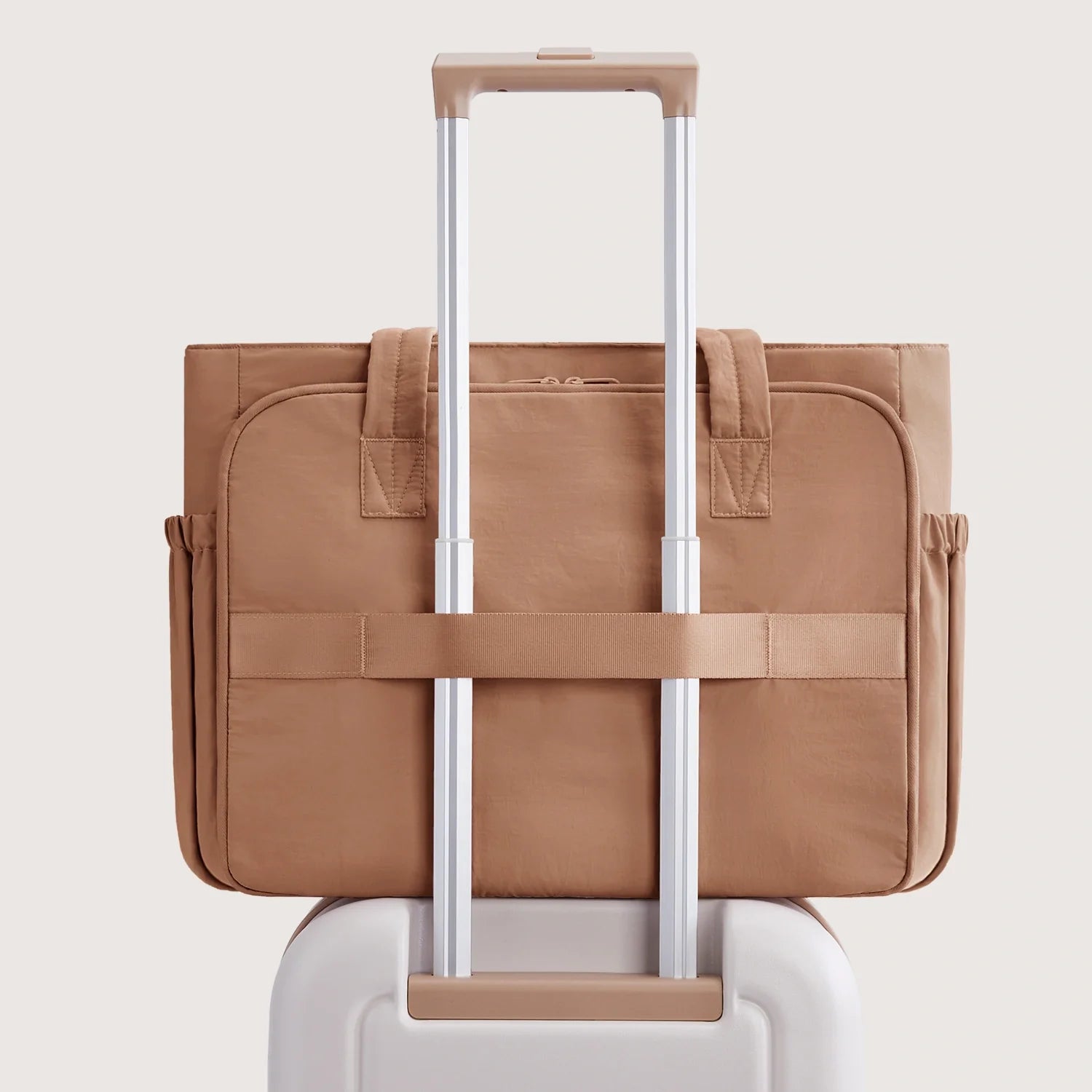 Crush_26L_Tote-with-luggage-brown