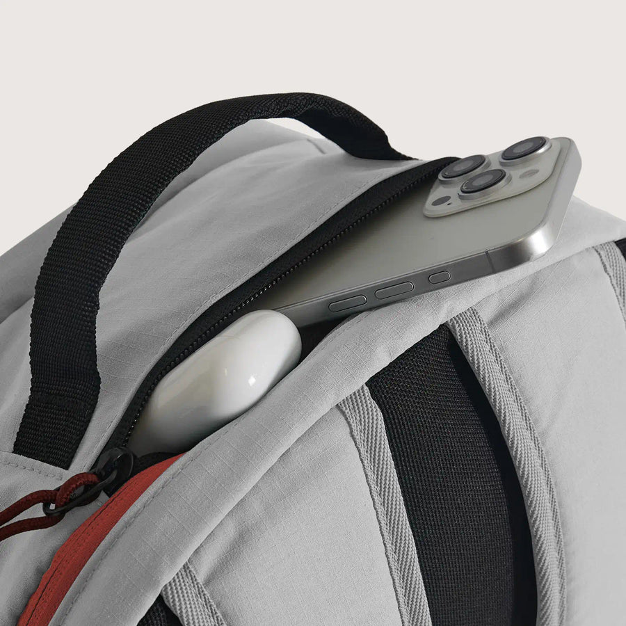 Focus 26L Upright School Laptop Backpack