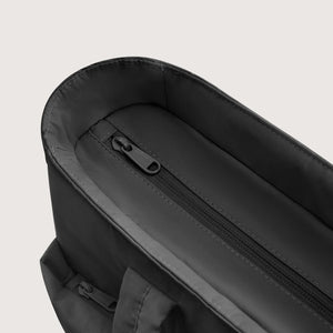 Top_zipper_pocket_for_quick_access_to_essentials-in-black