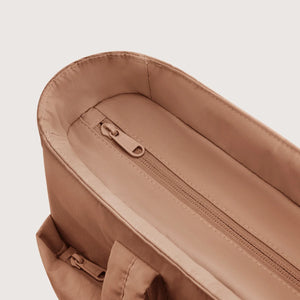 Top_zipper_pocket_for_quick_access_to_essentials-in-brown