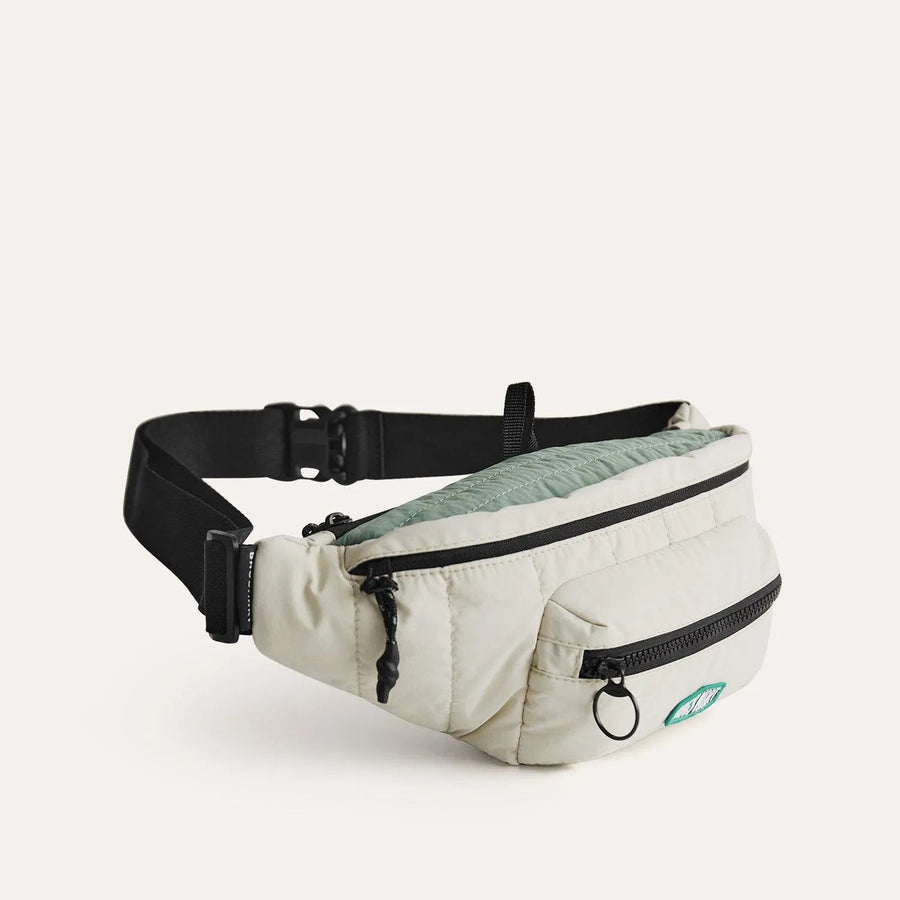 Walker 2.5L Quilted Fanny Pack - BAGSMART