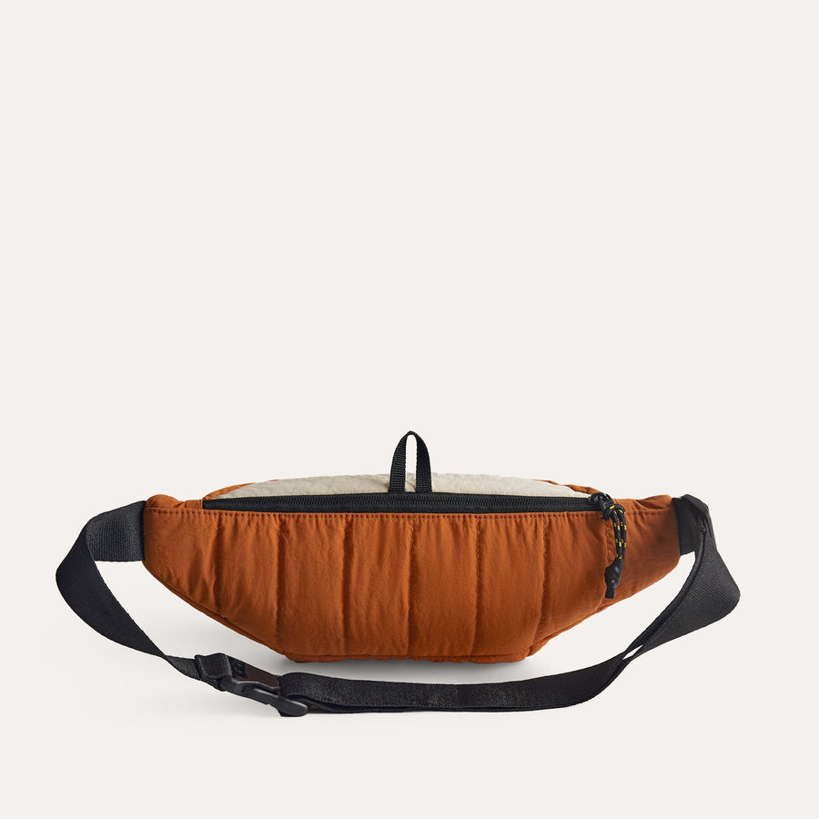 Walker 2.5L - Quilted Fanny Pack