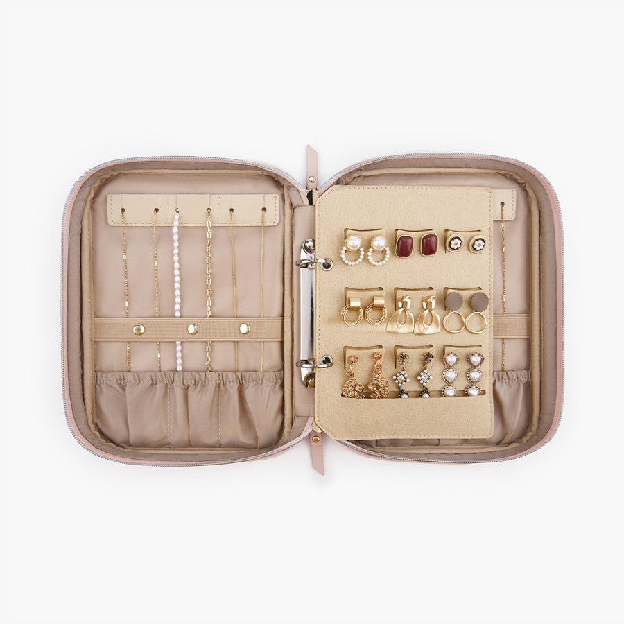 Fasteners and Spring Pockets to Keep Necklaces Separated and Untangled-Bagsmart