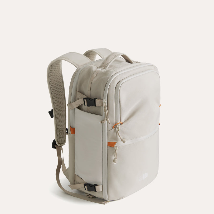 good_travel_backpacks_Bone_white