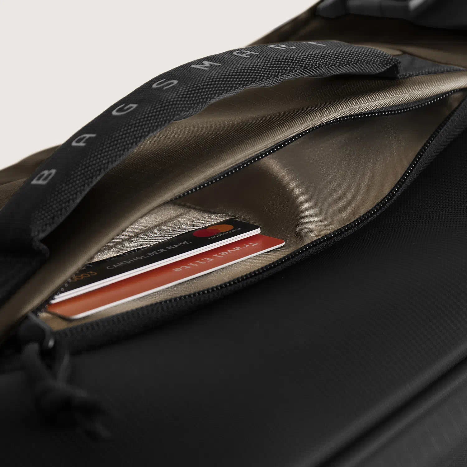 blast-43l-roller-backpack-in-cedar